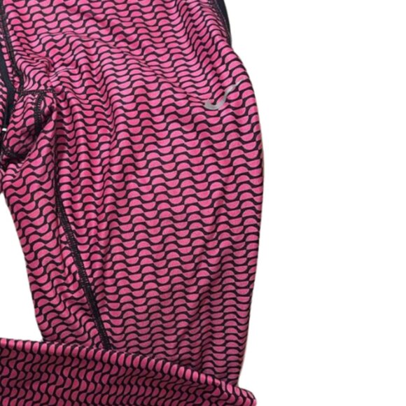 Nike Capri Leggings Pants Dri Fit Womens Medium Athletic Workout Yoga Pink - Picture 4 of 9